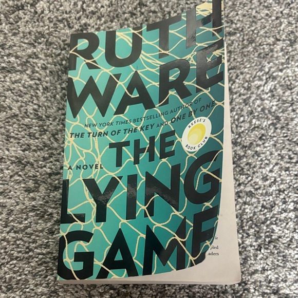 “The Lying Game” Novel - Picture 1 of 5